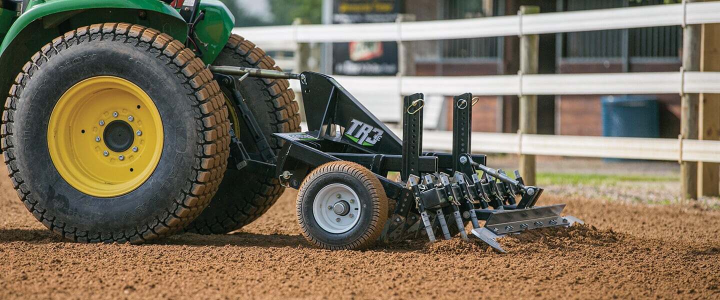 TR3 Equine Edition grooming a natural footing arena