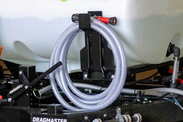 Spray hose on the Dragmaster Horizon