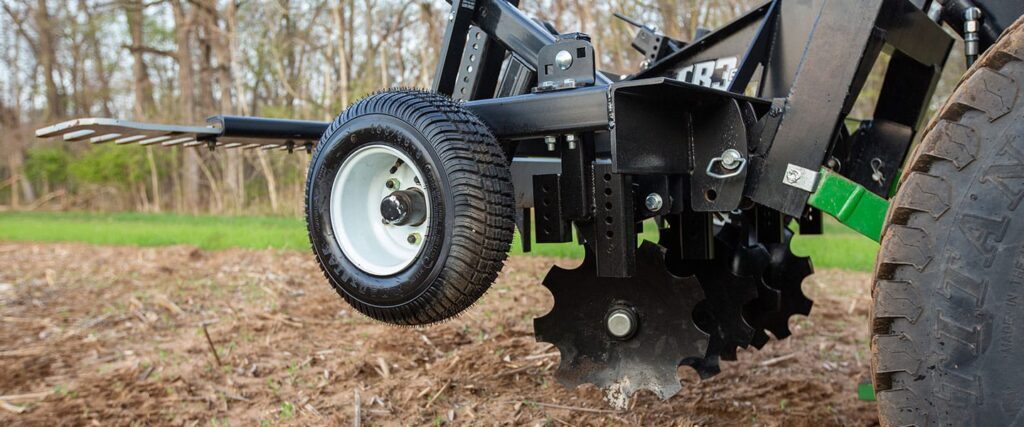 TR3 with food plot disc.