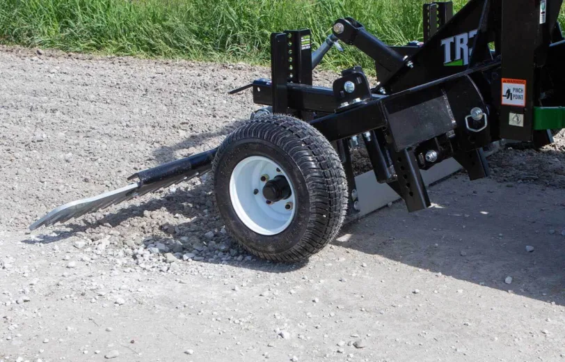 Get rid of potholes with the TR3 as it is dragged along a gravel driveway or path.