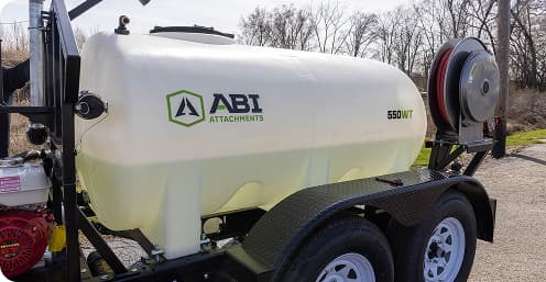 ABI Attachments 550 Gallon DOT PRO Water Trailer Full-Drain Custom Molded Protank